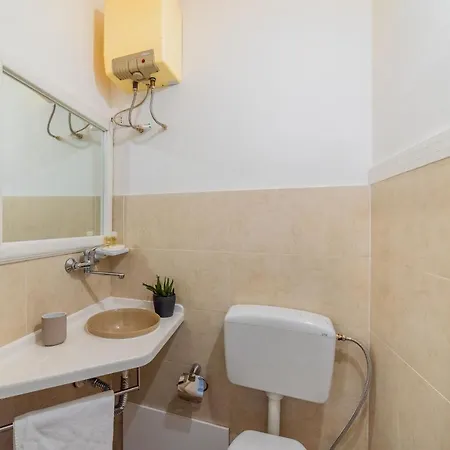Apartment Ortigia And Temple Of Apollo *